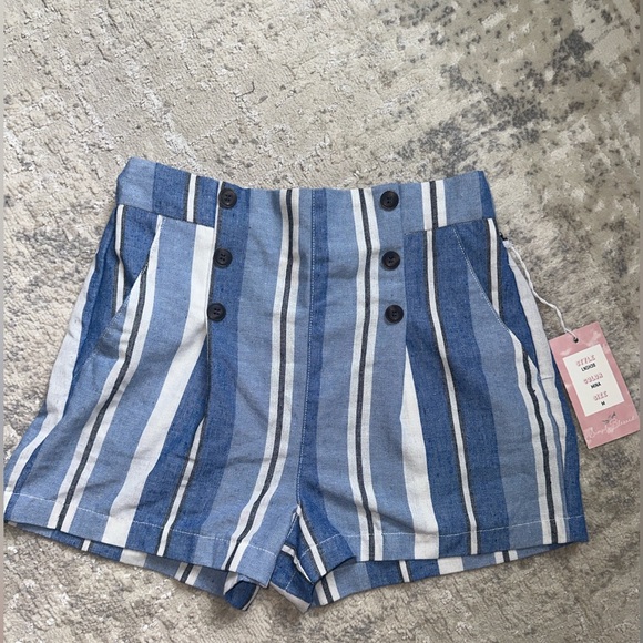 NWT striped nautical button detail shorts sz M - Picture 3 of 6